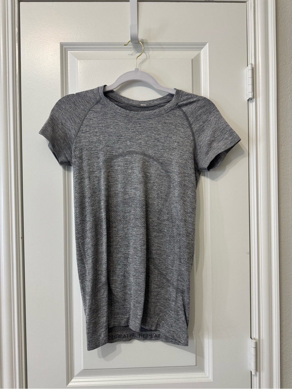 lululemon athletica Gray Swiftly Tech Short Sleeve Tee